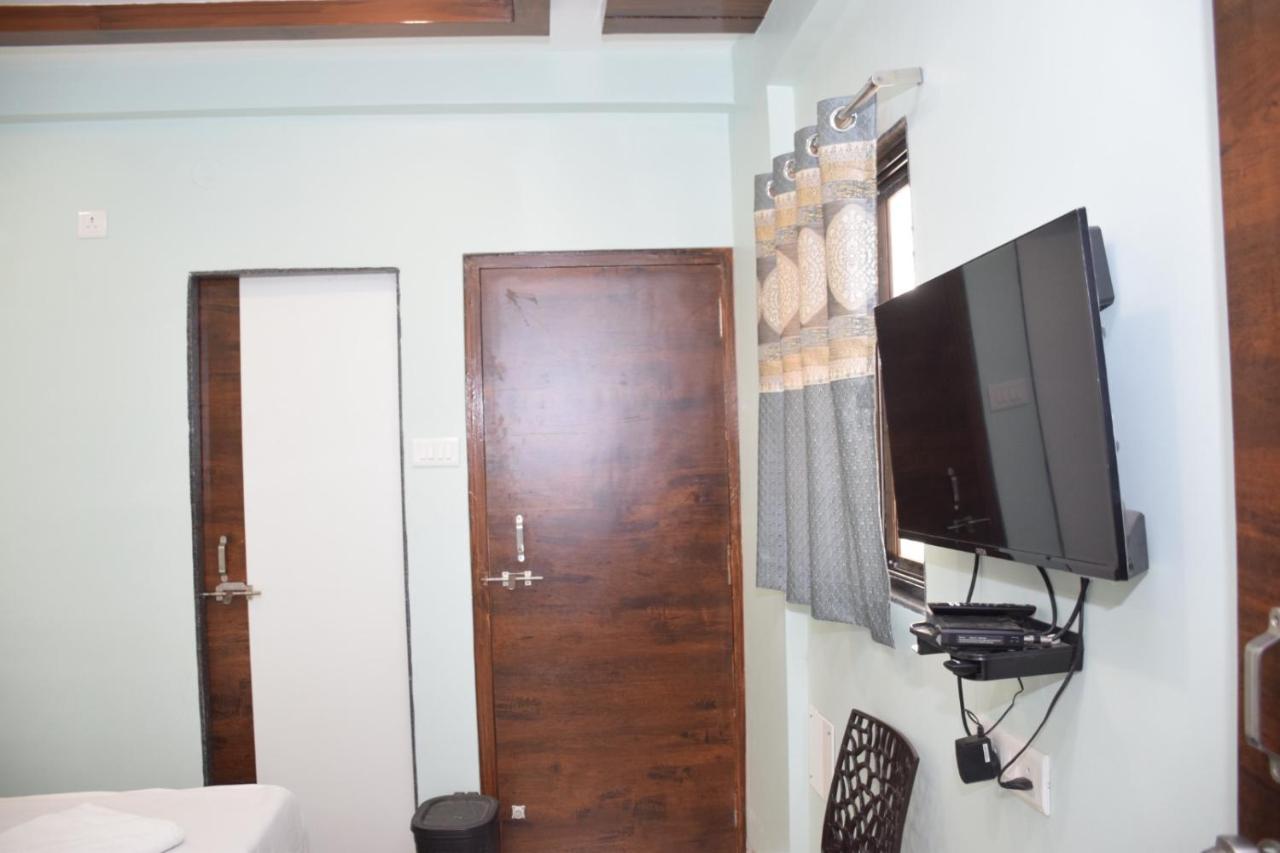 Shankar Residency, Akkalkot Akalkot Esterno foto
