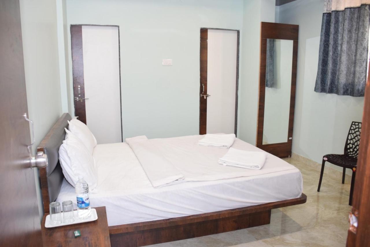 Shankar Residency, Akkalkot Akalkot Esterno foto