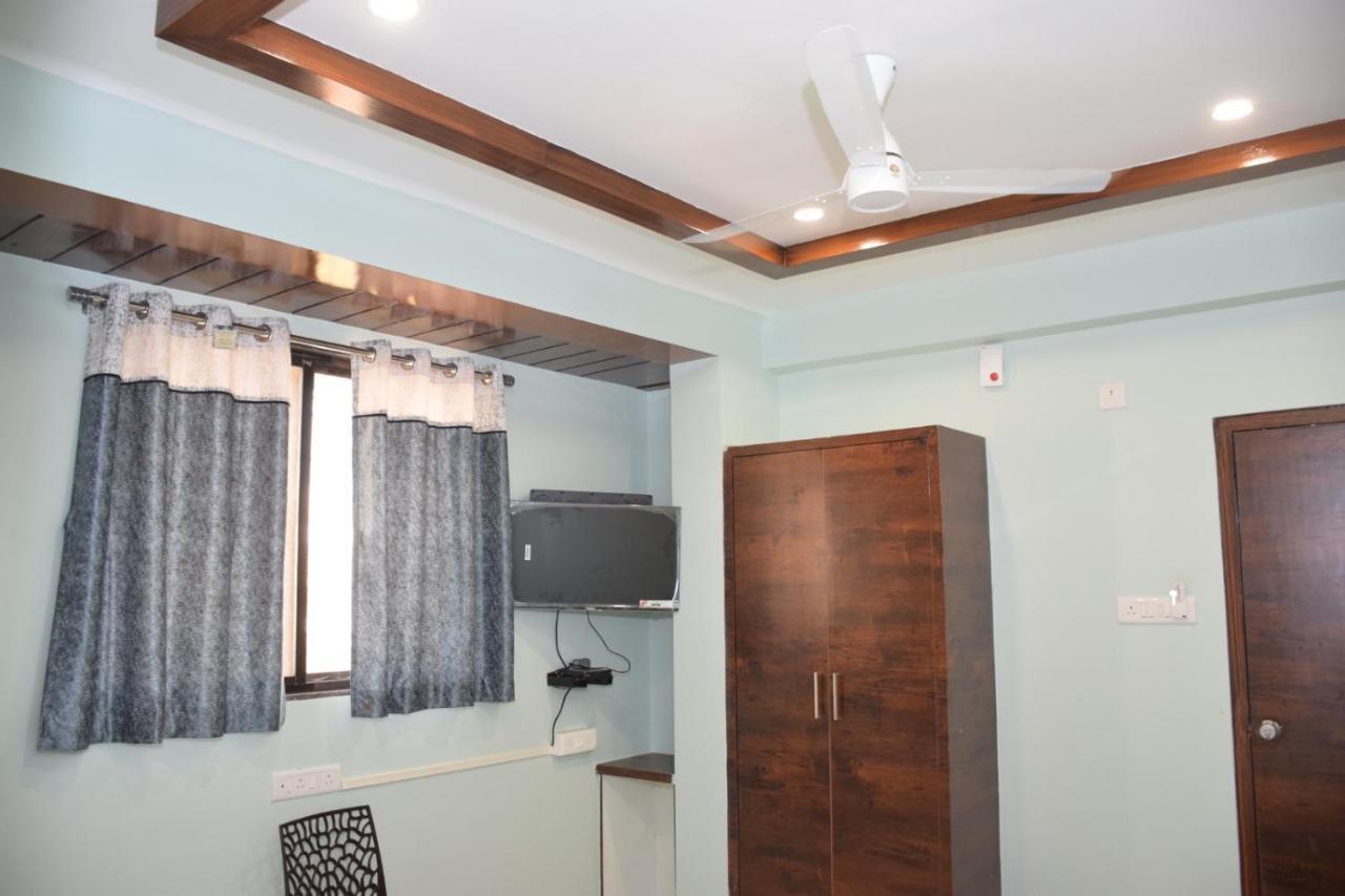 Shankar Residency, Akkalkot Akalkot Esterno foto